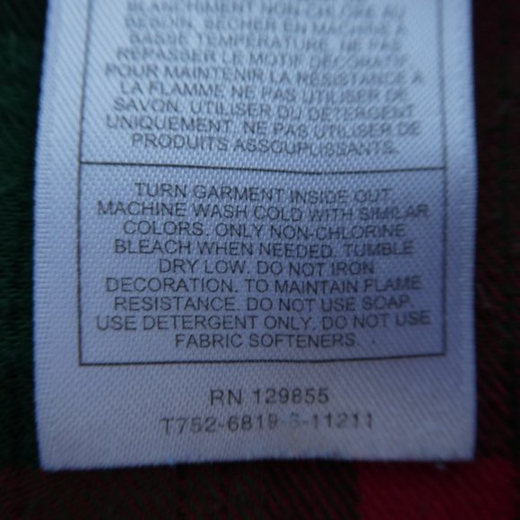 Disney Parks Kids Pajama Top Red Green Tartan Plaid Santa Embroidered Mickey 4 - Picture 6 of 7